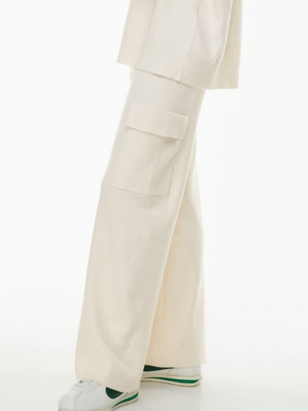 Wilfred Atlantis Cargo Pant Wide-Leg Cargo Knit Pants in Cream White Medium